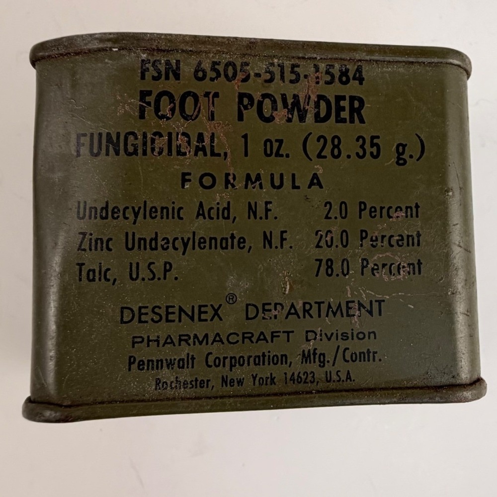 Vintage 1971 US Military Foot Powder Collectible Tin Desenex Vietnam Era